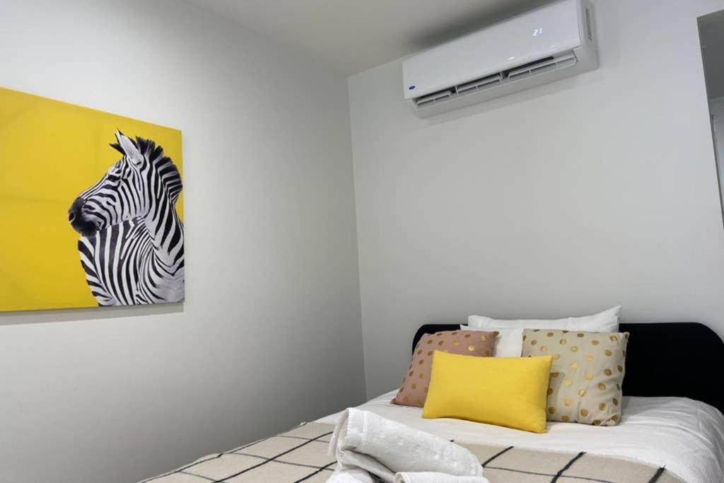 10A Brunswick Living Studio Close To Apt And Cbd Free Wifi Tram At Doorstep Melburne Exterior foto
